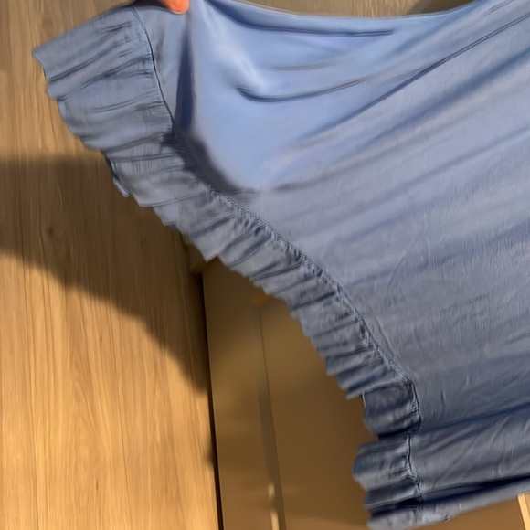 Periwinkle dress - Picture 4 of 5